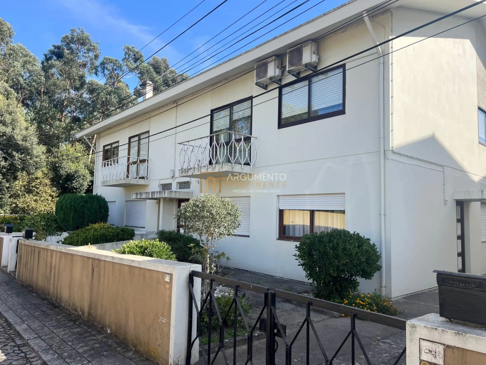 Moradia T3 para Venda em Castêlo da Maia Foto 1