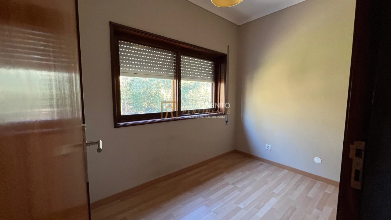 Moradia T3 para Venda em Castêlo da Maia Foto 9