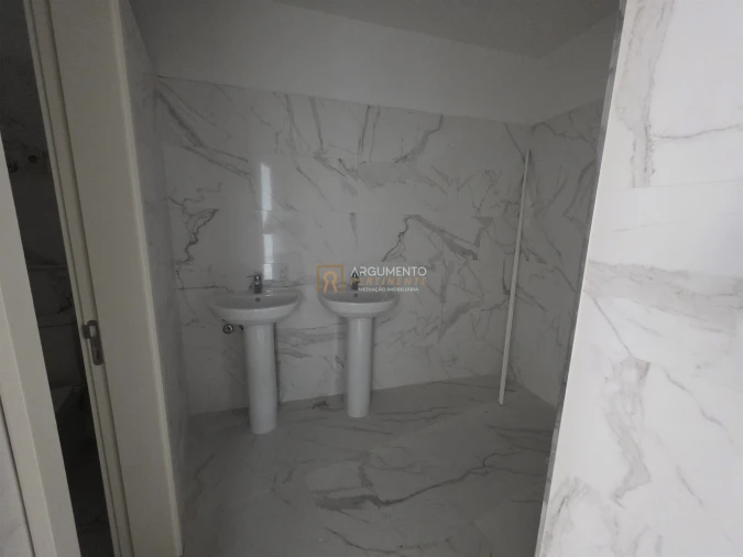 Loja para Arrendamento em Cidade da Maia Foto 19