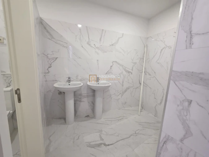 Loja para Arrendamento em Cidade da Maia Foto 18