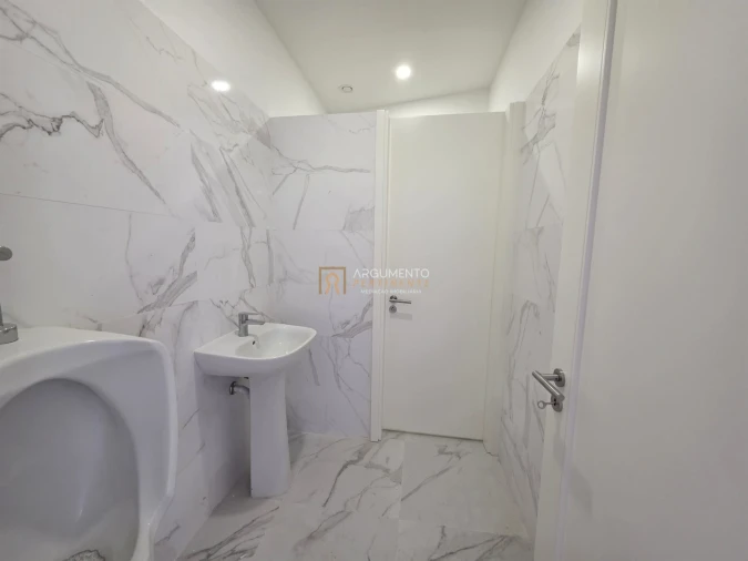 Loja para Arrendamento em Cidade da Maia Foto 10