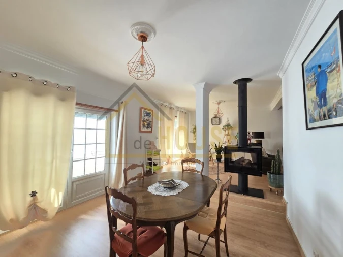 Moradia T3 para Venda em Miragaia e Marteleira Foto 2