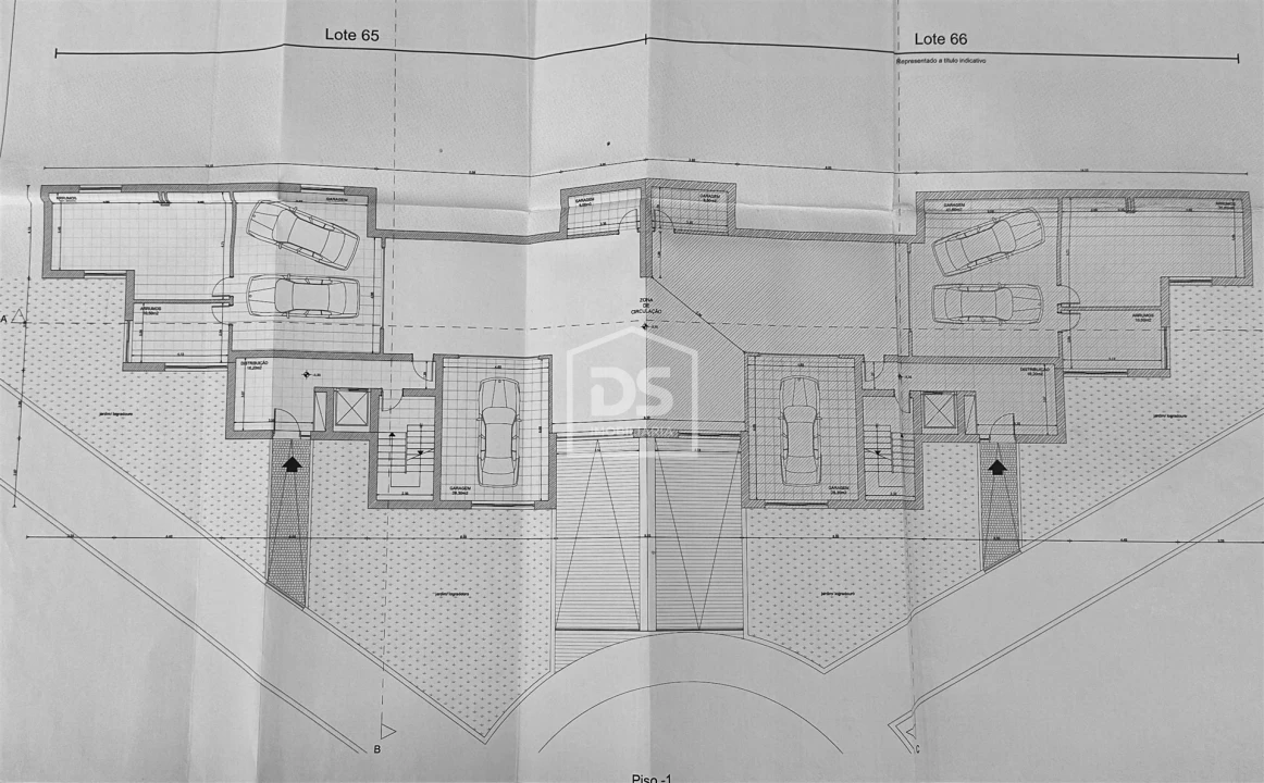 Apartamento T5 para Venda em Viseu Planta 3