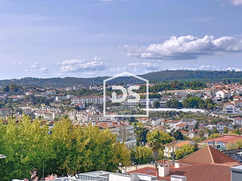 Apartamento T3 para Venda em Viseu Foto 4