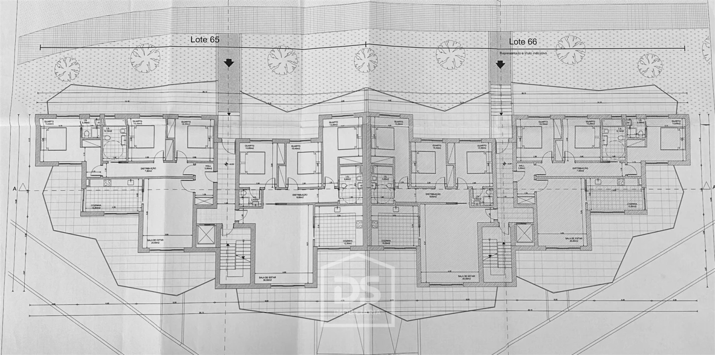 Apartamento T5 para Venda em Viseu Foto 37