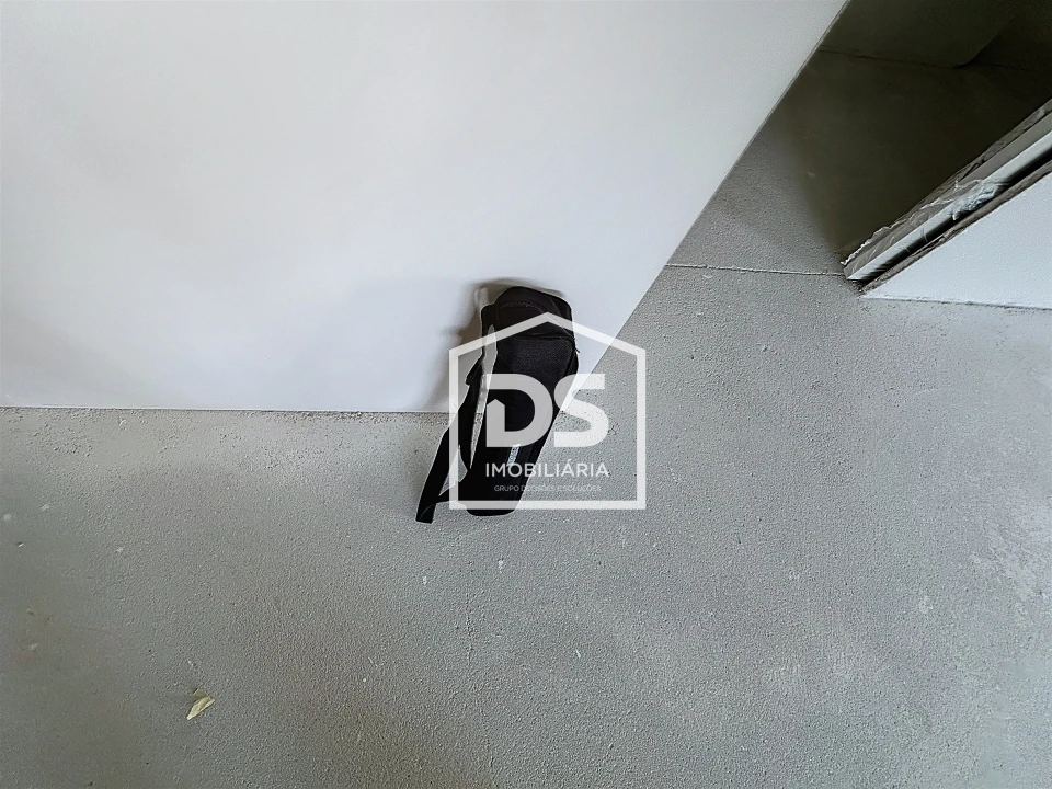 Apartamento T5 para Venda em Viseu Foto 24