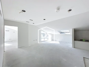 Apartamento T5 para Venda em Viseu