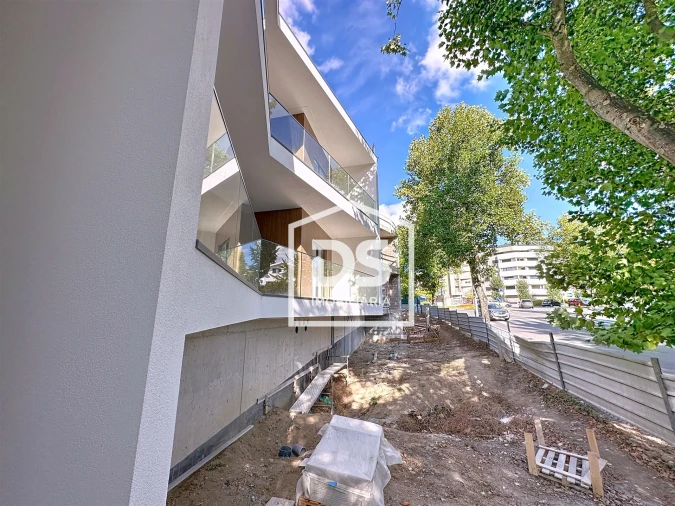 Apartamento T5 para Venda em Viseu Foto 29