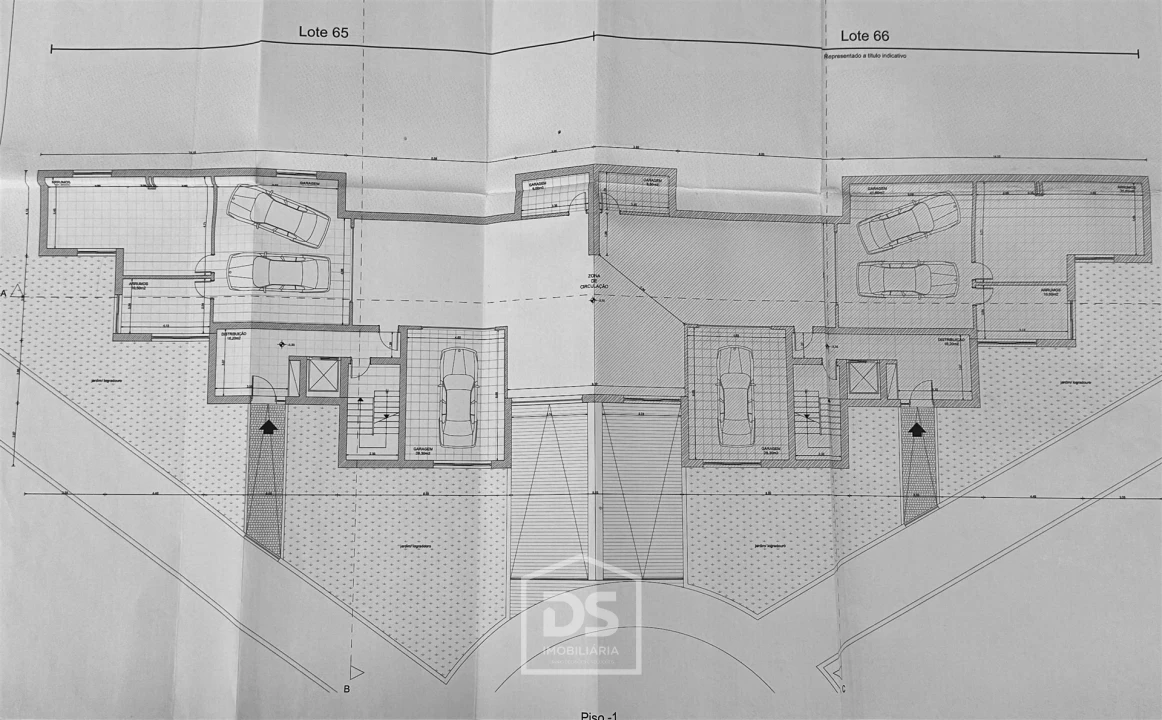 Apartamento T5 para Venda em Viseu Foto 38