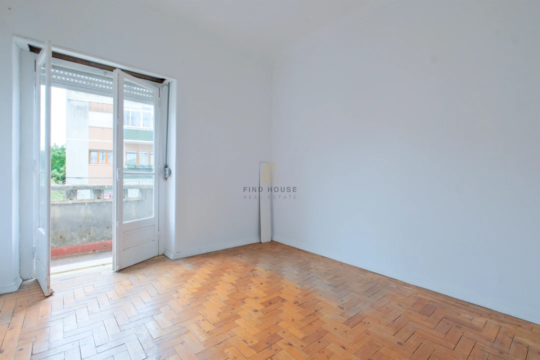 Apartamento T2 para Venda em Oeiras e São Julião da Barra, Paço de Arcos e Caxias Foto 7