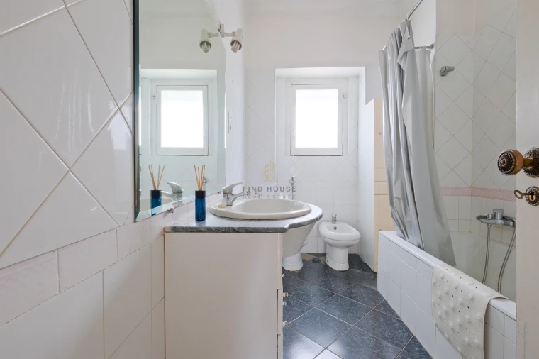 Apartamento T2 para Venda em Oeiras e São Julião da Barra, Paço de Arcos e Caxias Foto 11