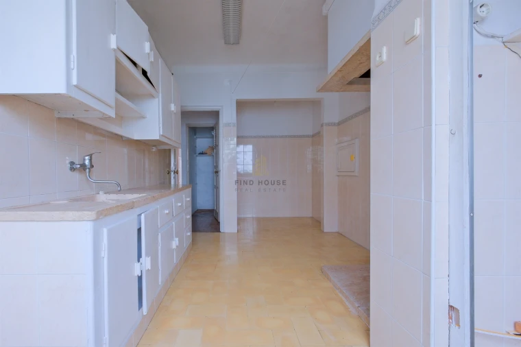 Apartamento T2 para Venda em Oeiras e São Julião da Barra, Paço de Arcos e Caxias Foto 17