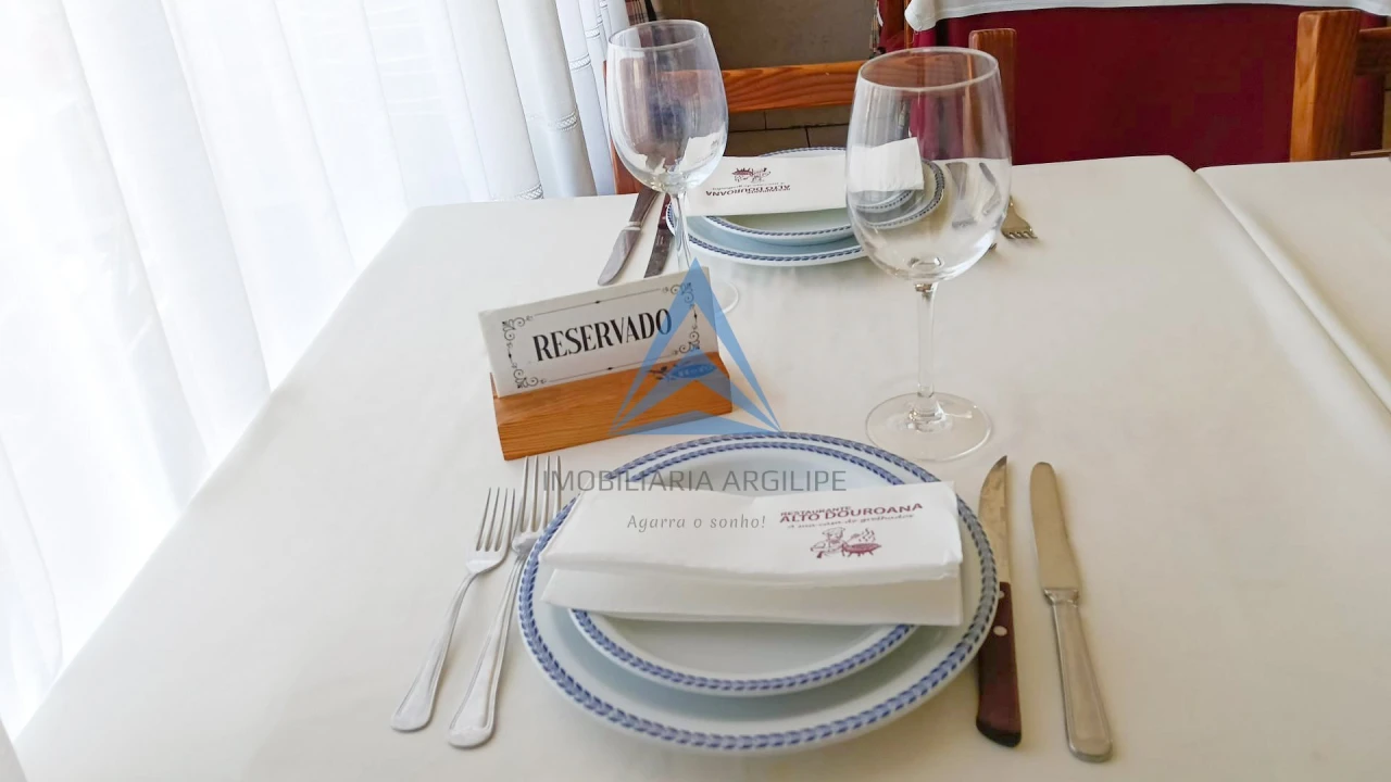 Negócio para Venda em Soure Foto 1