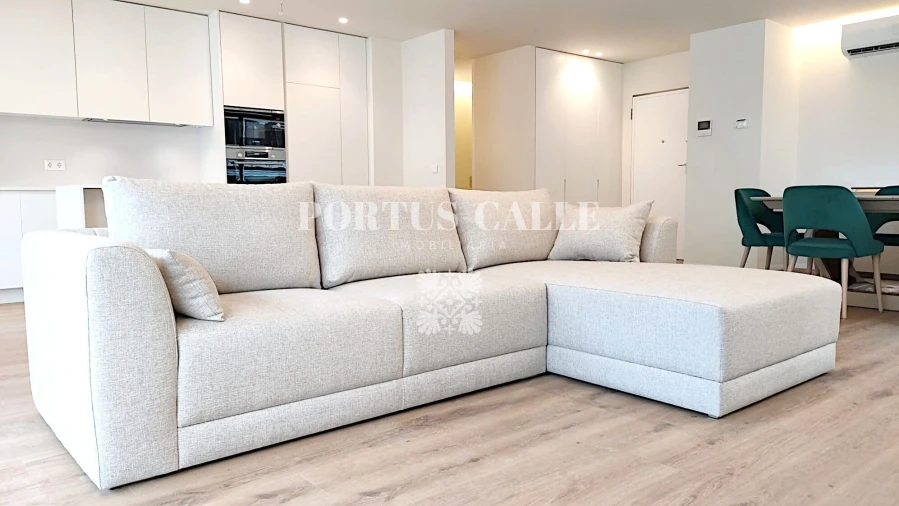 Apartamento T2 para Venda em Mafamude e Vilar do Paraíso Foto 2