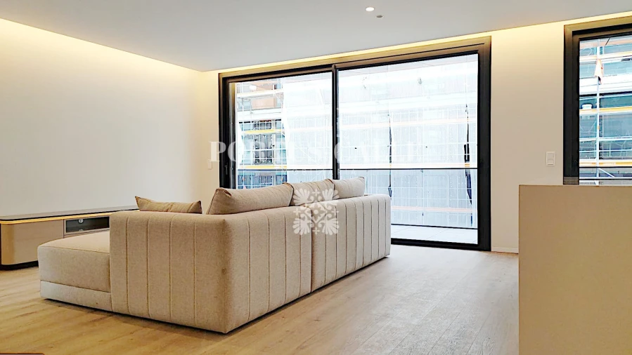 Apartamento T2 para Venda em Mafamude e Vilar do Paraíso Foto 4