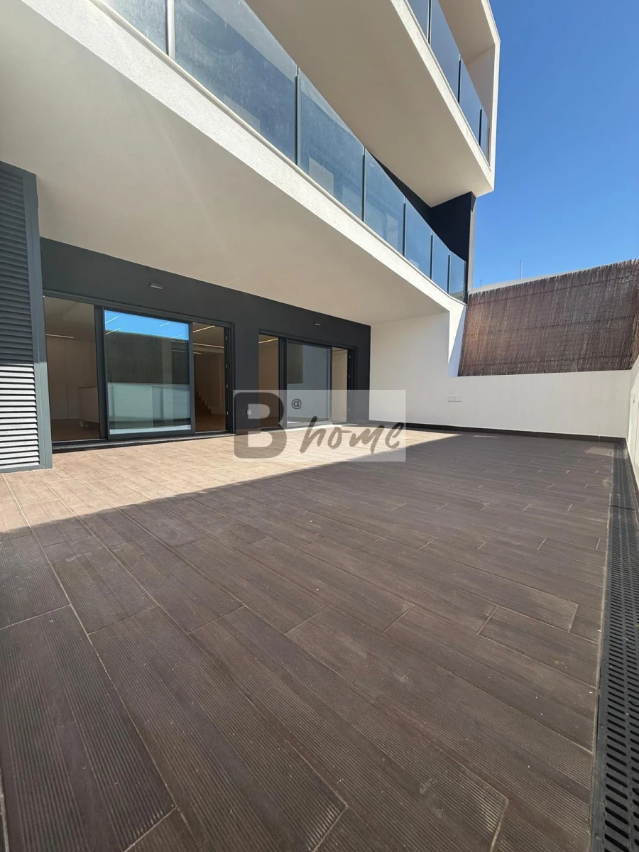 Apartamento T3 para Venda em União das Freguesias de Setúbal Foto 2