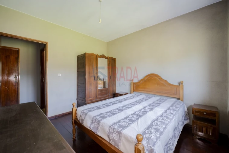 Moradia T4 para Venda em Freiriz Foto 10