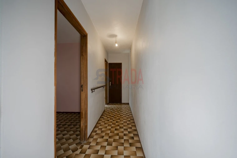 Moradia T4 para Venda em Freiriz Foto 16