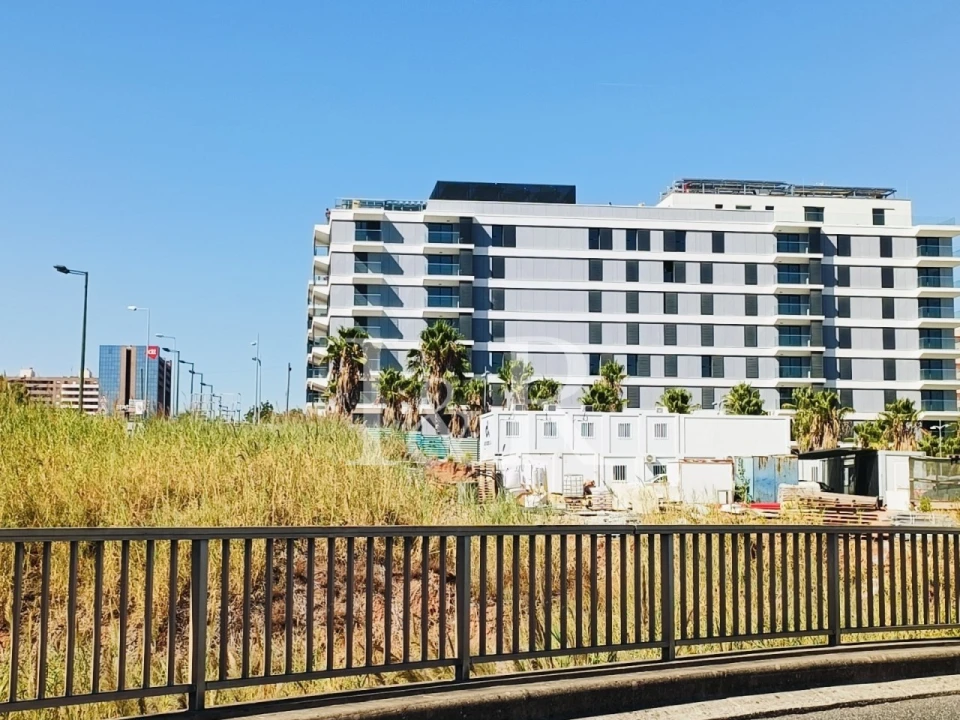 Apartamento T1 para Venda em Avenidas Novas Foto 12