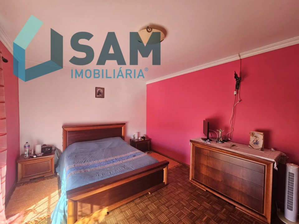 Moradia T4 para Venda em Santa Maria, São Pedro e Matacães Foto 14