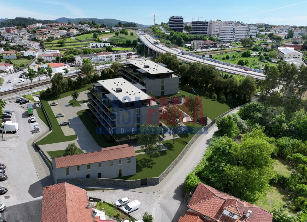 Apartamento T4 para Venda em Ferreiros e Gondizalves Foto 30