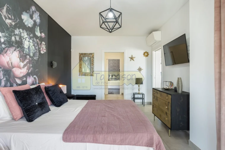 Moradia T3 para Venda em Quelfes Foto 19