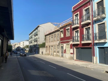 Moradia T3 para Venda em Cedofeita, Santo Ildefonso, Sé, Miragaia, São Nicolau e Vitória