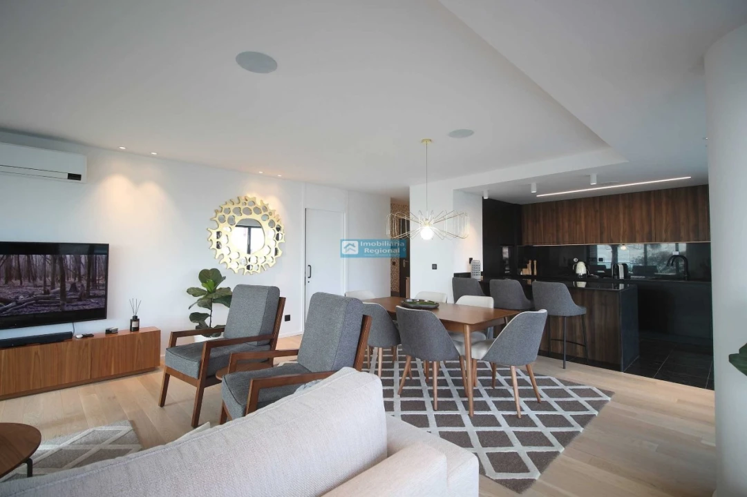 Apartamento T2 para Venda em São Martinho Foto 5