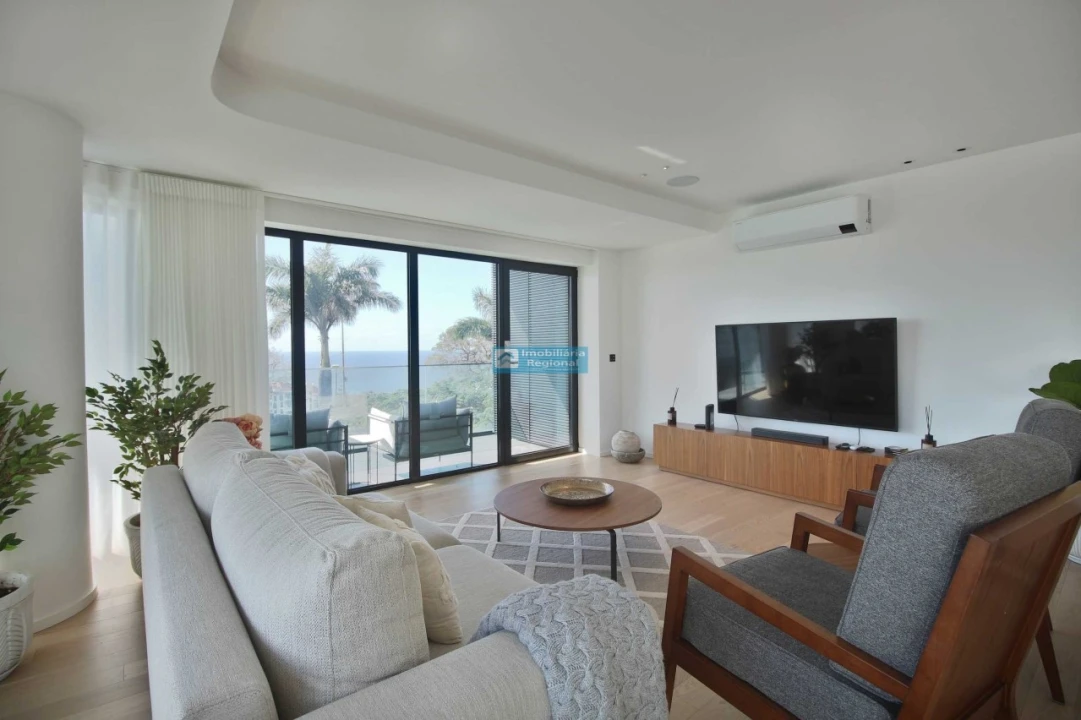 Apartamento T2 para Venda em São Martinho Foto 4