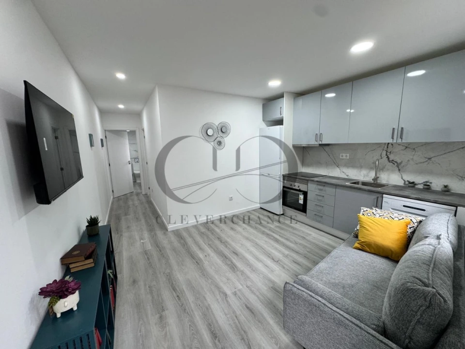 Quinta T1 para Venda em Cedofeita, Santo Ildefonso, Sé, Miragaia, São Nicolau e Vitória Foto 2