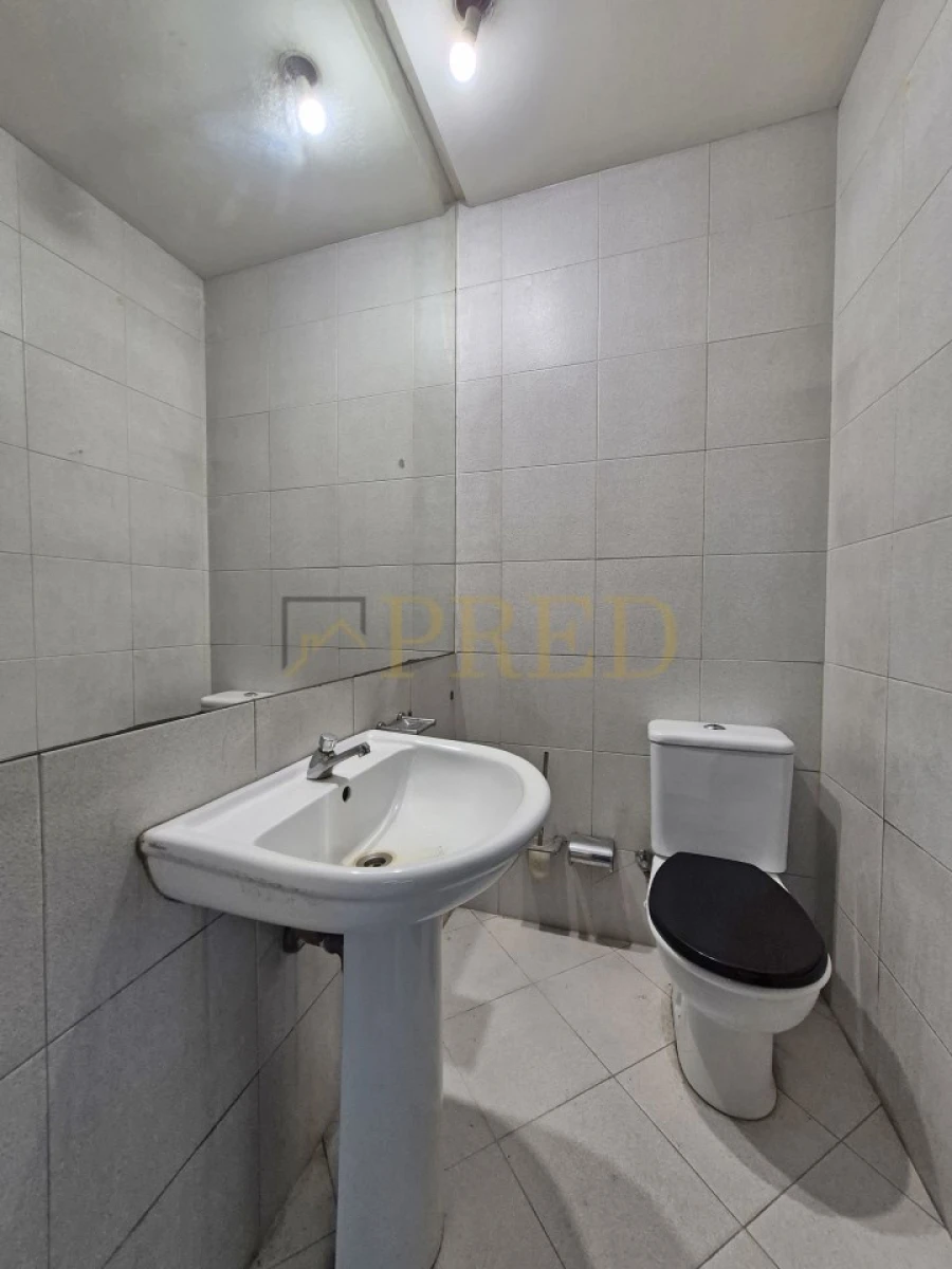 Loja para Arrendamento em Mafamude e Vilar do Paraíso Foto 13