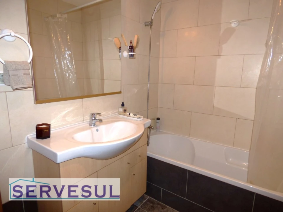 Apartamento T1 para Venda em Silves Foto 14