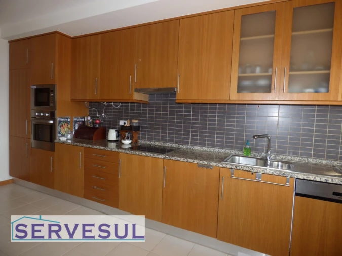 Apartamento T1 para Venda em Silves Foto 8