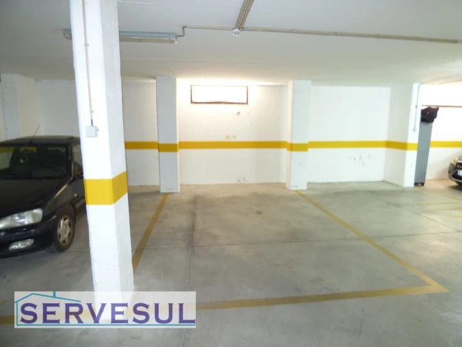 Apartamento T1 para Venda em Silves Foto 15