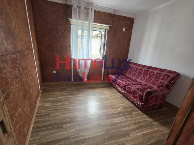 Moradia T4 para Venda em Lajeosa do Dão Foto 16