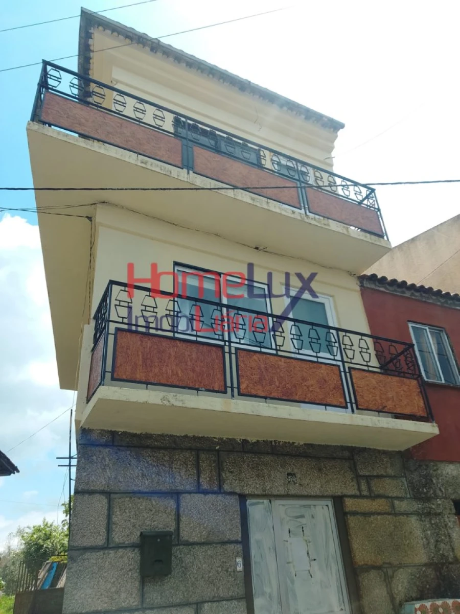 Moradia T4 para Venda em Lajeosa do Dão Foto 44