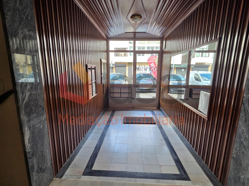 Apartamento T3 para Venda em Amora Foto 29
