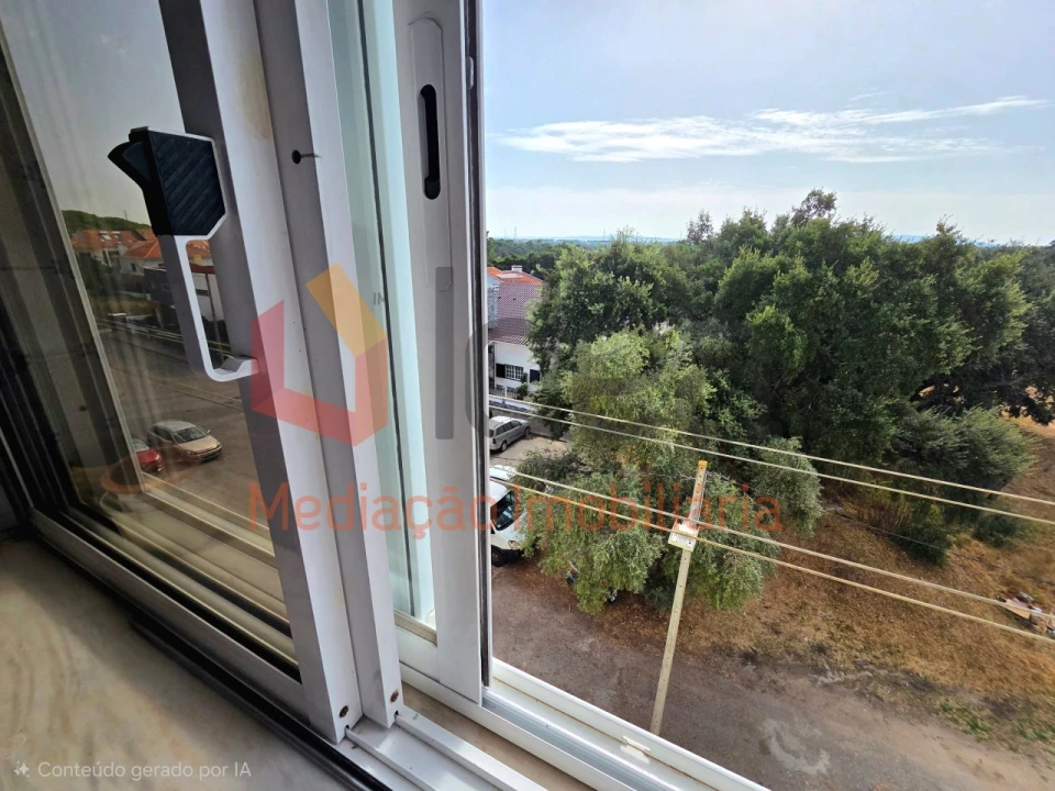 Apartamento T3 para Venda em Amora Foto 19