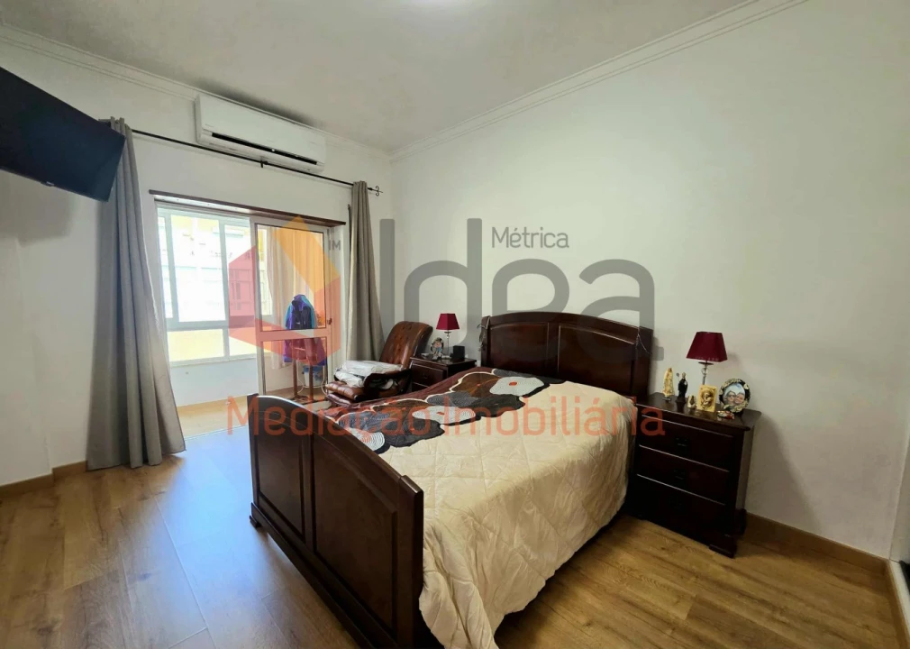 Apartamento T3 para Venda em Amora Foto 4