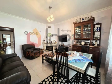 Apartamento T3 para Venda em Amora