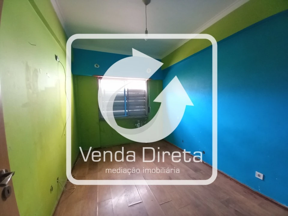 Apartamento T2 para Venda em Póvoa de Santo Adrião e Olival Basto Foto 14