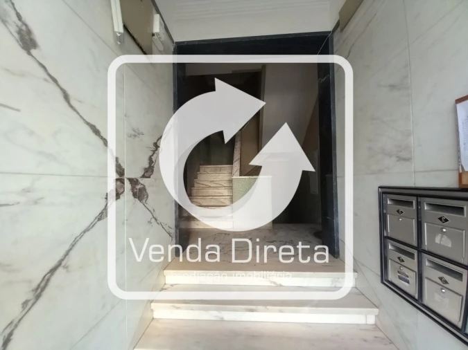 Apartamento T2 para Venda em Póvoa de Santo Adrião e Olival Basto Foto 3