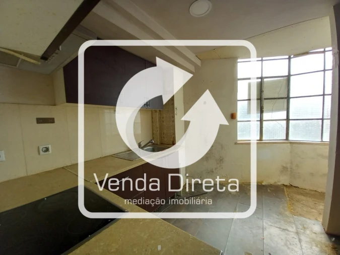 Apartamento T2 para Venda em Póvoa de Santo Adrião e Olival Basto Foto 9