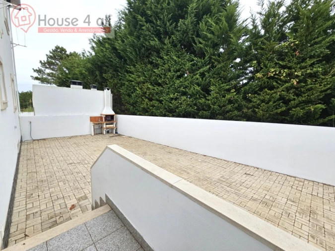 Apartamento T3 para Venda em Tornada e Salir do Porto Foto 5