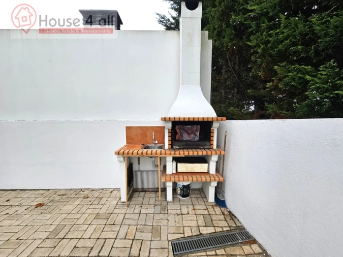 Apartamento T3 para Venda em Tornada e Salir do Porto Foto 6