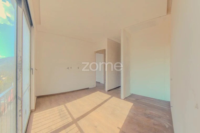 Moradia T2 para Venda em Ribeira Foto 11