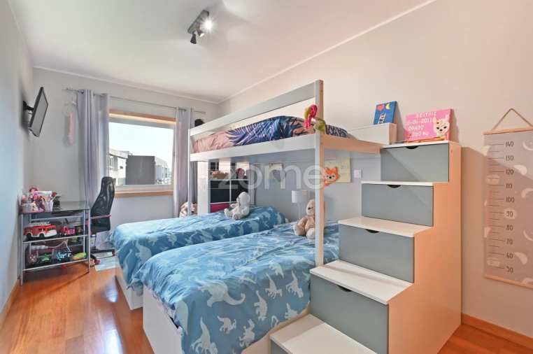 Apartamento T2 para Venda em Castêlo da Maia Foto 15