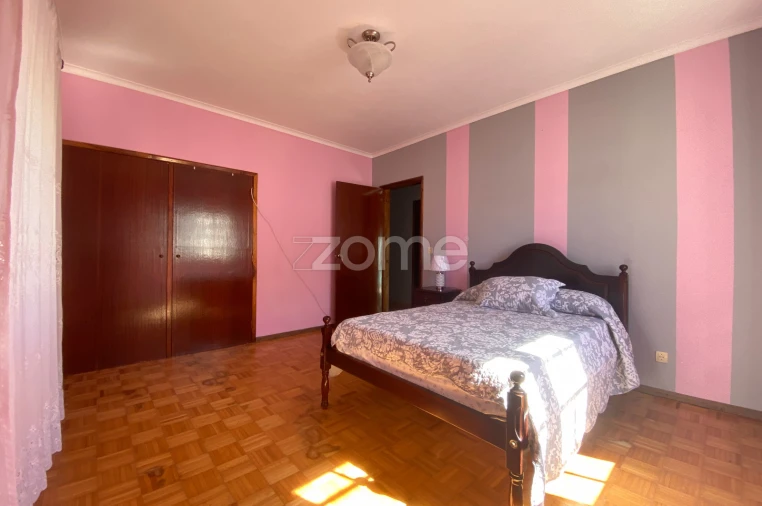 Moradia T3 para Venda em Ponta Garça Foto 15