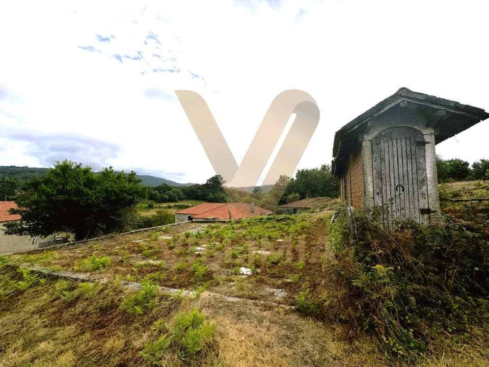 Quinta T3 para Venda em Bico e Cristelo Foto 21