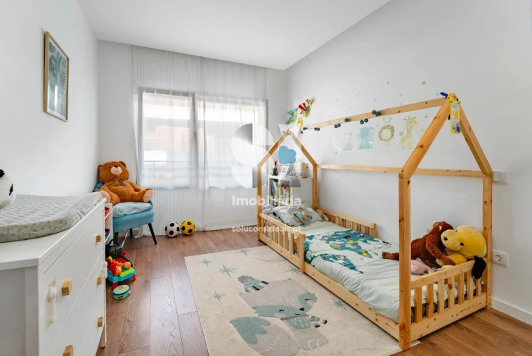 Apartamento T2 para Venda em Parceiros e Azoia Foto 28